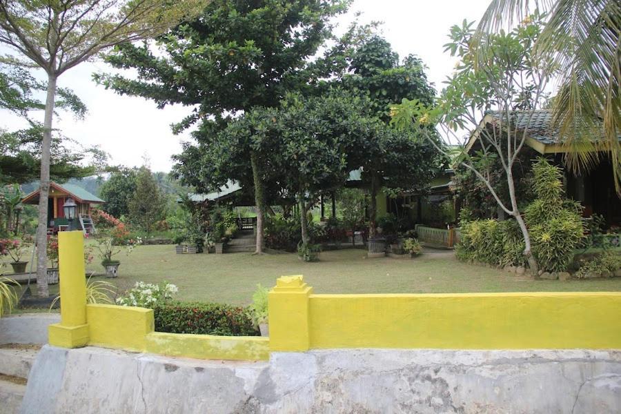 Ambow Homestay Jungle Trekking & Village Tour Bukit Lawang Eksteriør bilde